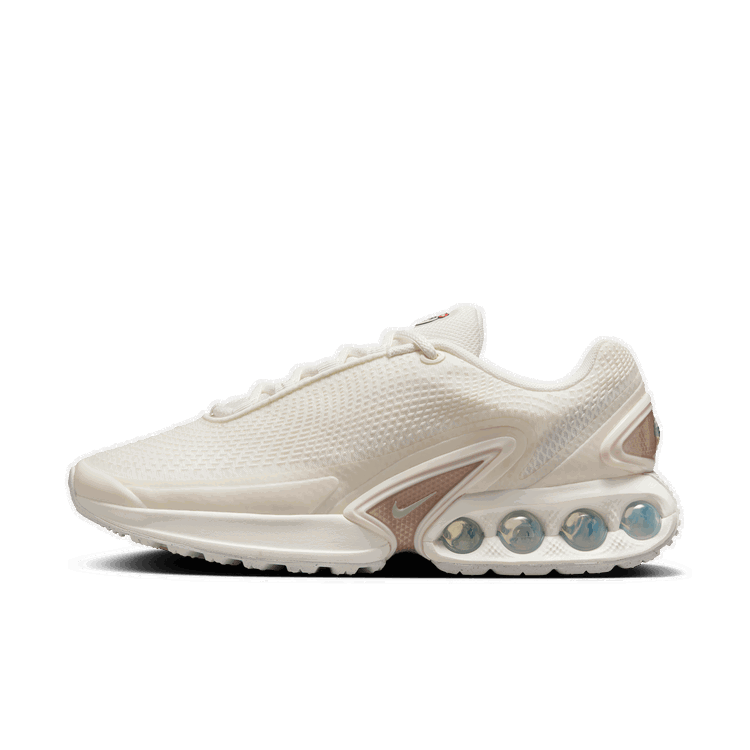 NIKE Air Max DN White
