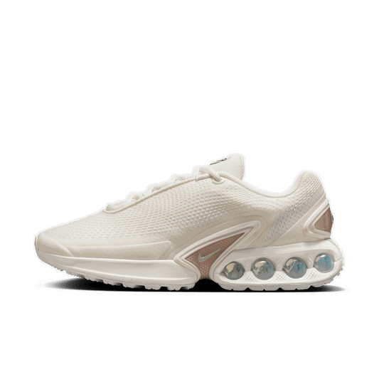 NIKE Air Max DN White
