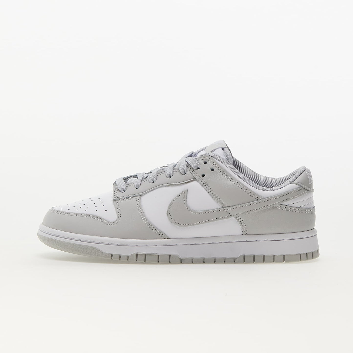 NIKE Dunk Low Grey Fog