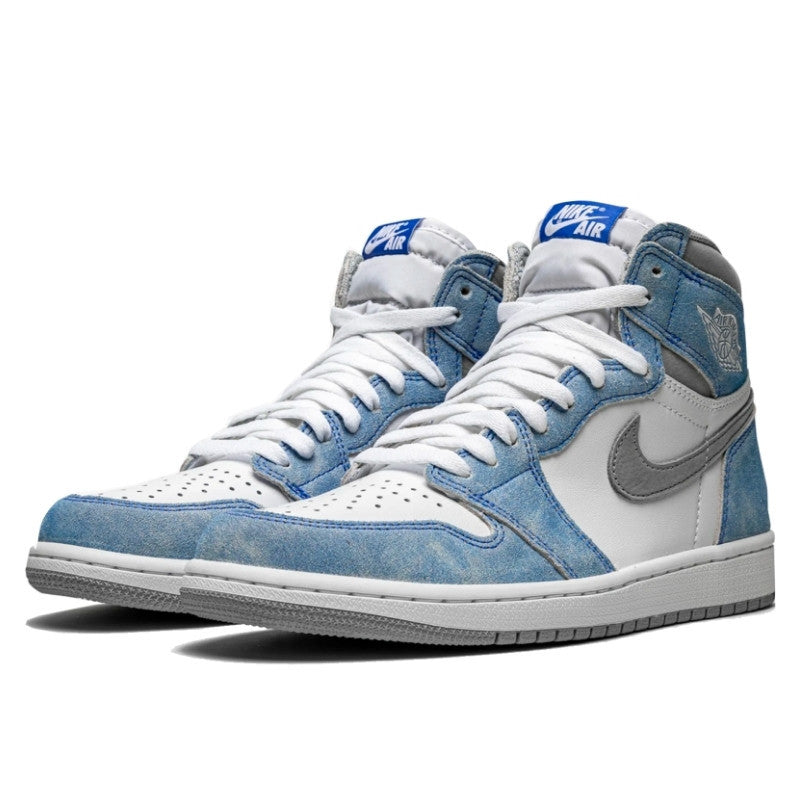 Air Jordan 1 Retro High OG Hyper Royal