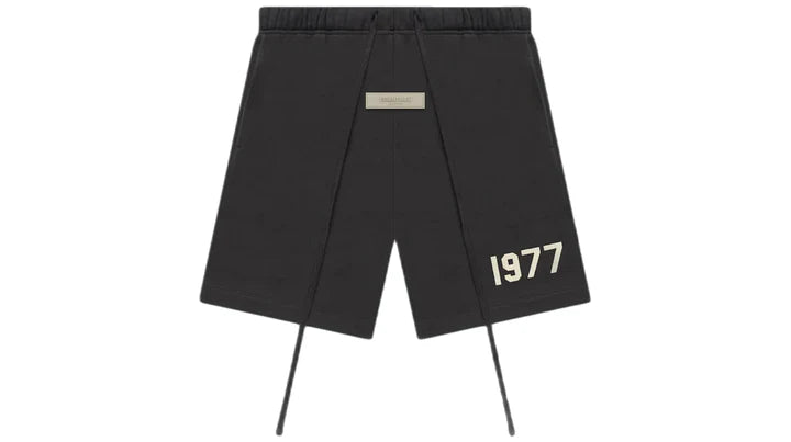 ESSENTIALS Short 1977