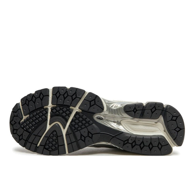 New Balance 1906R Silver Black