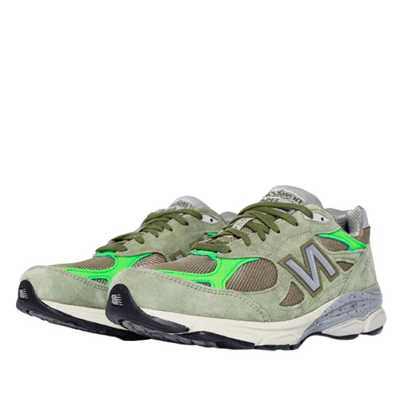 New Balance 990 V3 Patta Keep Your Family Close