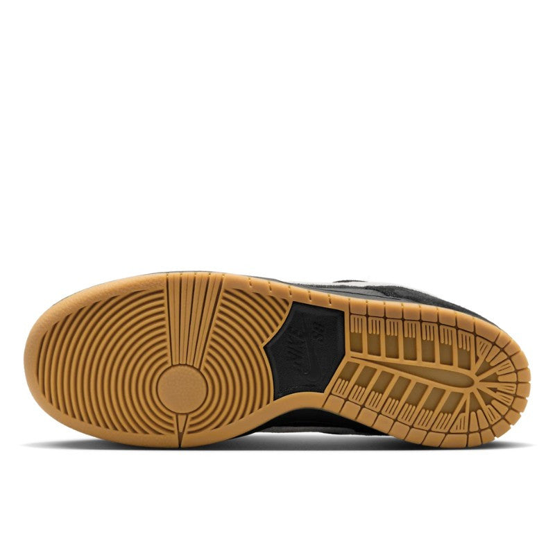Nike Dunk Low Pro SB Black White Gum