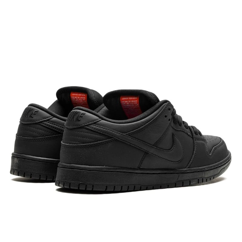 Nike SB Dunk Low Pro Triple Black