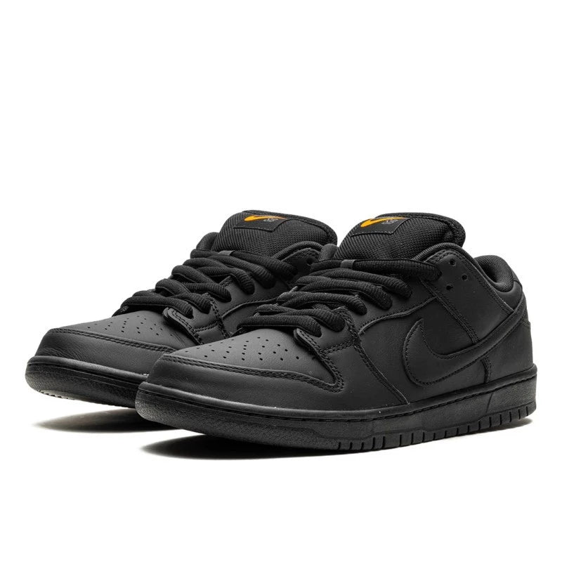 Nike SB Dunk Low Pro Triple Black