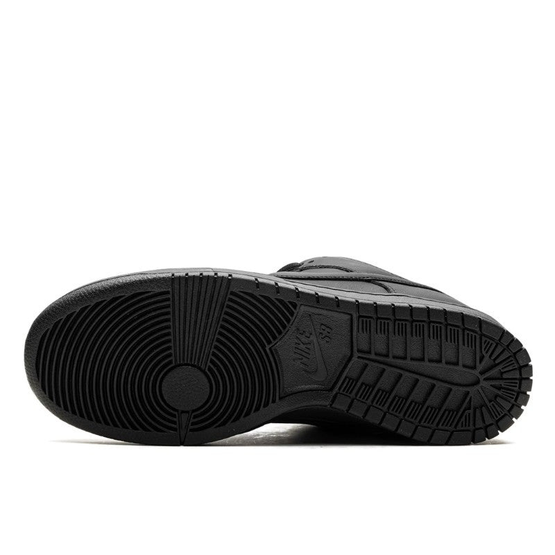 Nike SB Dunk Low Pro Triple Black