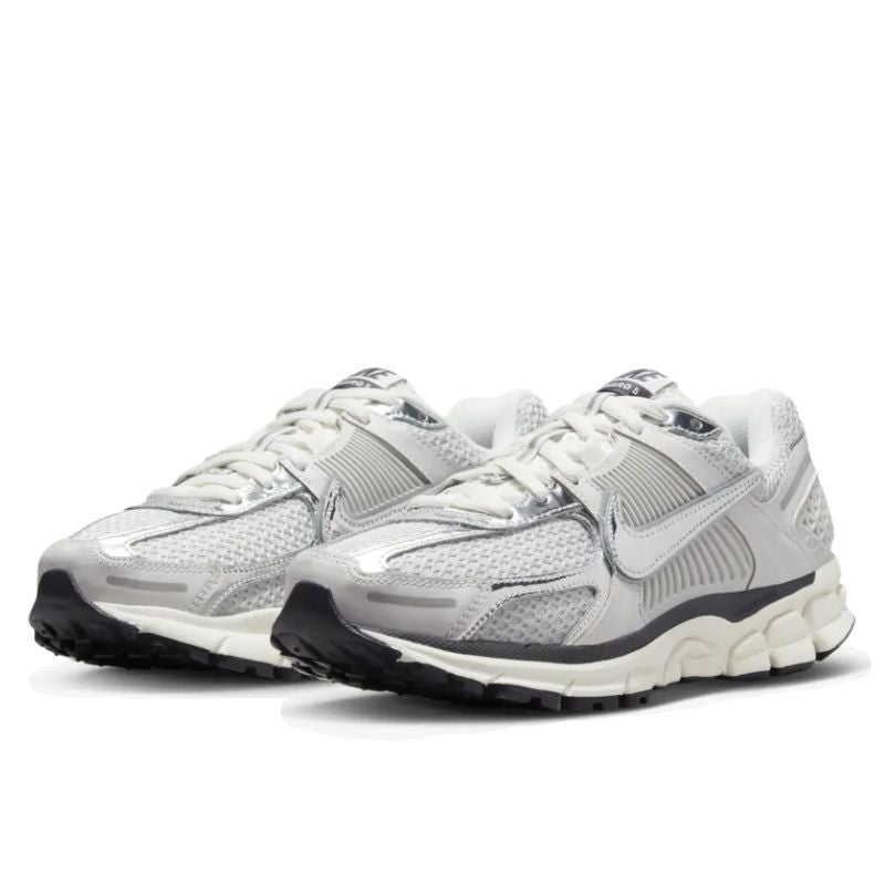 Nike Zoom Vomero 5 Photon Dust Metallic Silver