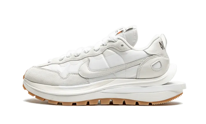NIKE X SACAI Vaporwaffle Sail Gum